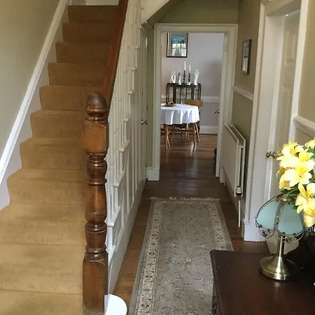 Bed & Breakfast Hall