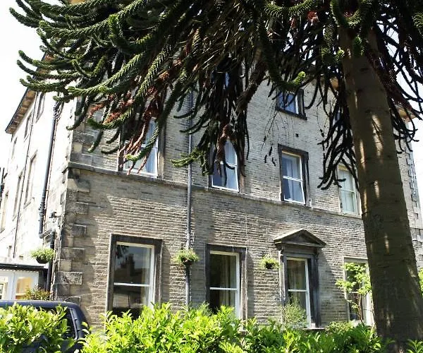 Bed & Breakfast Hall 5*