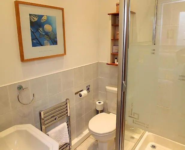 Bed & Breakfast Hall 5*